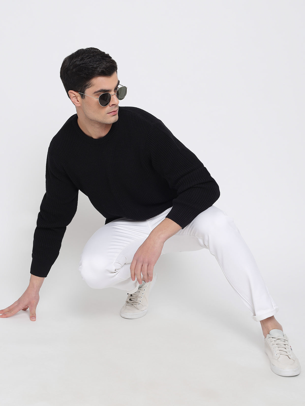 Black and outlet white sweater mens